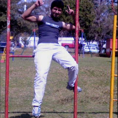 Profile Picture of Jason Van Der Saker (@VanderSaker) on Twitter