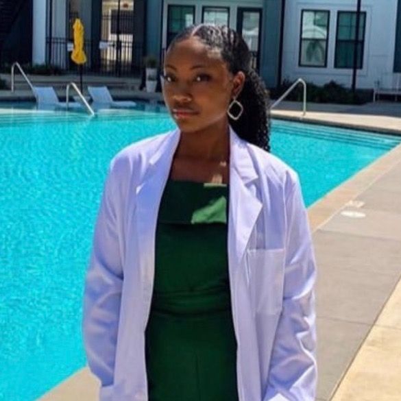 Profile Picture of Madi (@madithomaspac) on Tiktok