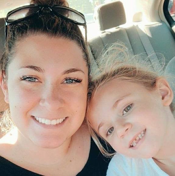 Profile Picture of Jacqualyn Eilts (@eiltsjm) on Poshmark