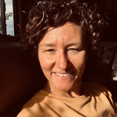 Profile Picture of Amanda Coolidge [she/her/hers] (@acoolidge) on Twitter