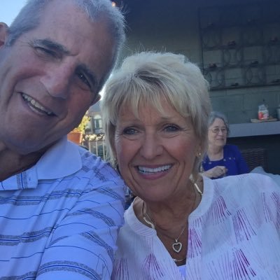 Profile Picture of Linda Janigian (@linda_janigian) on Twitter