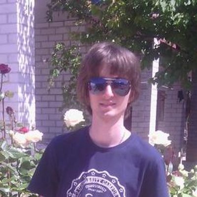 Profile Picture of Alex Reznik (@BoomboxsReno) on Twitter