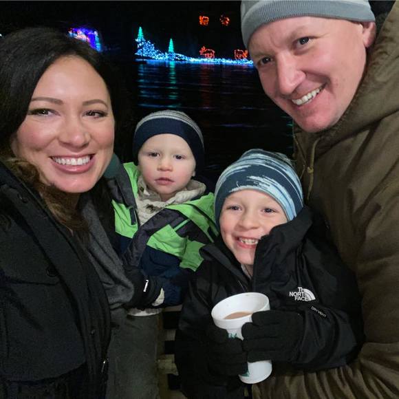 Profile Picture of Katie Vingelen (@katievingelen) on Poshmark