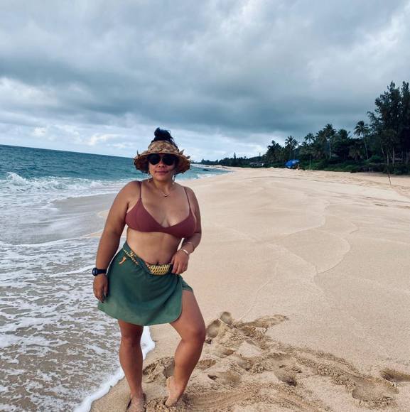 Profile Picture of Makamae Kaaihue (@makamaek) on Poshmark