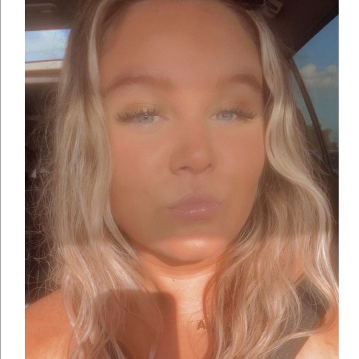Profile Picture of a (@_addisonlogan) on Tiktok