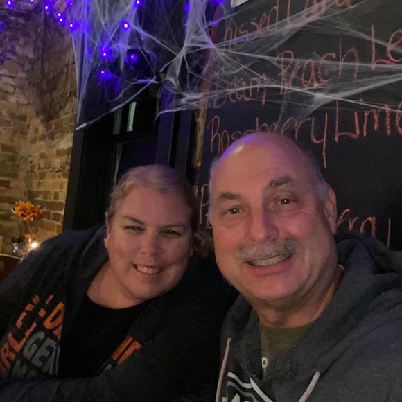 Profile Picture of Jen Fetko (@tazzyemt4u) on Poshmark