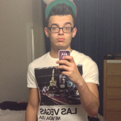 Profile Picture of Tom Sterrett (@StompingStezza) on Twitter