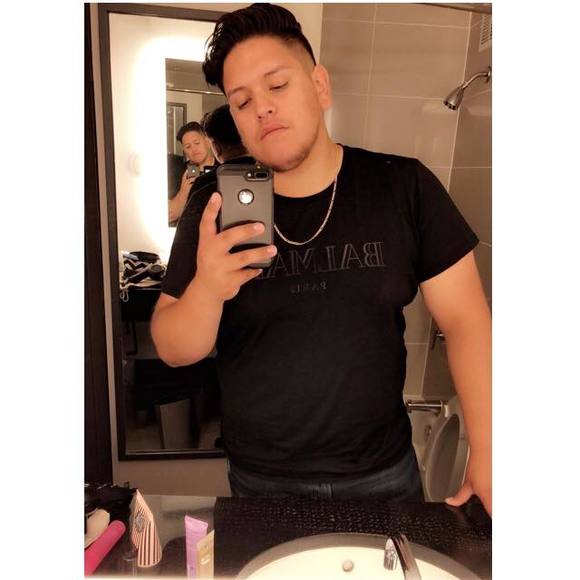 Omar Loera - Poshmark Profile Picture of Omar Loera (@loera_o) on Poshmark