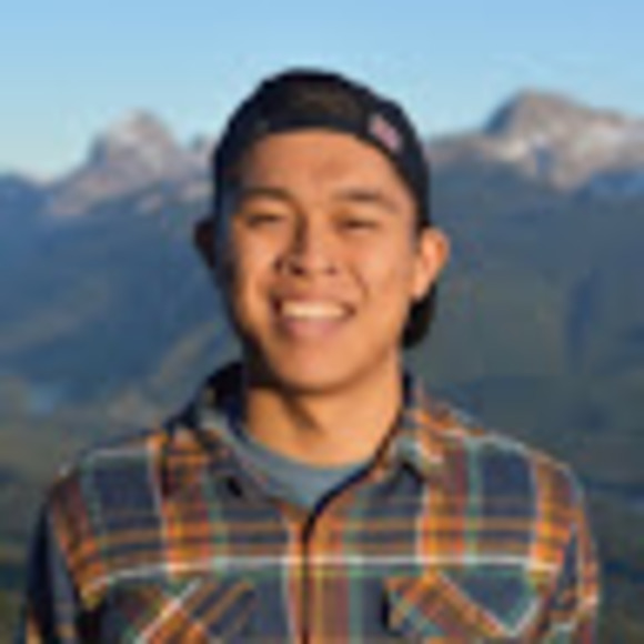 Profile Picture of Jeremy Rellosa (@jgrellosa) on Poshmark