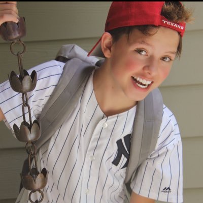 Profile Picture of Fudge_sartorius (@jacob_slayz) on Twitter