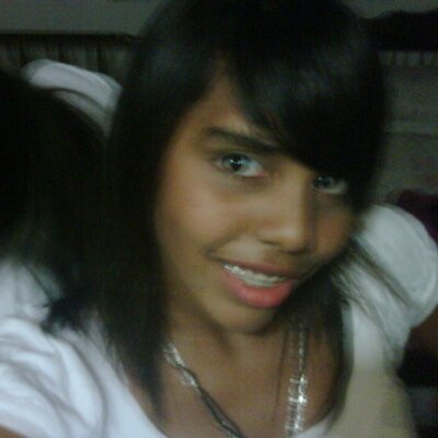 Profile Picture of Vivian Shirley (@vivianshirley7) on Twitter