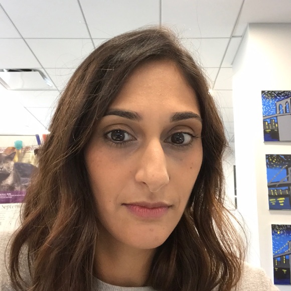 Profile Picture of Reshma Shah (@reshma515) on Poshmark