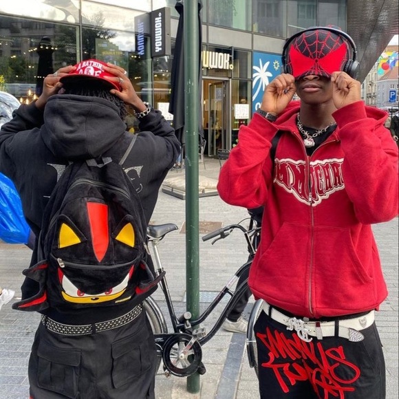 Profile Picture of Jacob Charbonneau (@scider) on Poshmark