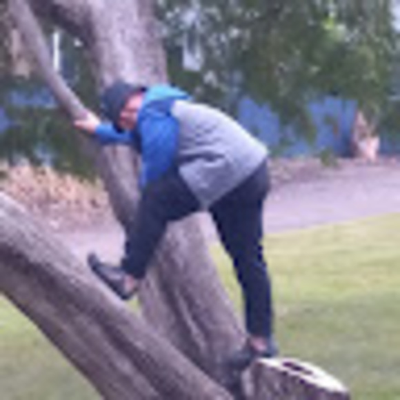 Profile Picture of Nick Rassbach (@rassbachs) on Poshmark