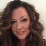 Profile Picture of Susan Stapleton (@phoebethebossladycat) on Instagram