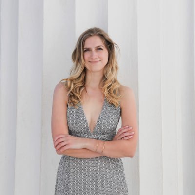 Profile Picture of Rebecca Page (@rmpage13) on Twitter