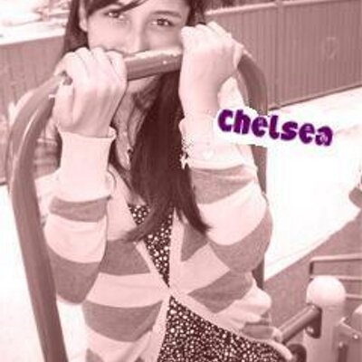 Profile Picture of Chelsea Pineda (@Misshawite101) on Twitter