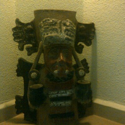 Profile Picture of Marc Burchett (@phillymarc16) on Twitter
