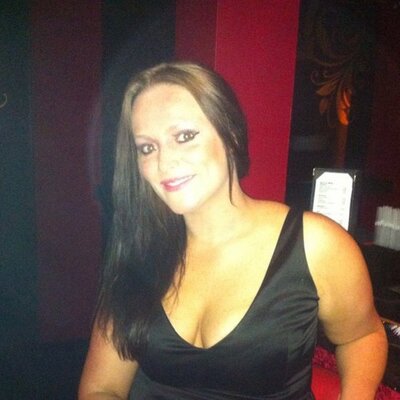 Profile Picture of Michelle Batchelor (@Partymeesh) on Twitter