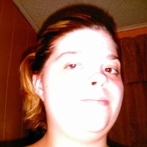 Profile Picture of Anna Meaux (@anna3mea) on Myspace