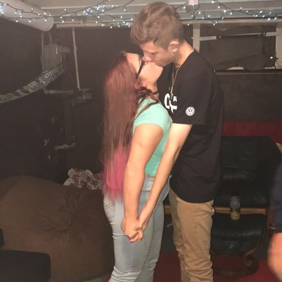 Profile Picture of Kyle Geipel (@kwg98) on Poshmark