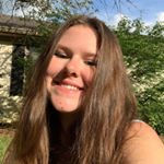 Profile Picture of ❤️🌻Chloe Maness🌻❤️ (@chloberelie) on Instagram