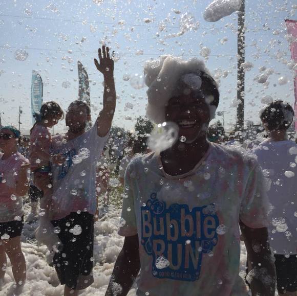 Profile Picture of Naomi Walters (@ng_walts) on Poshmark