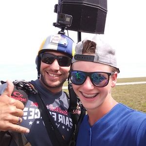 Profile Picture of Austin Bloom (@AustinBloom16) on Twitter