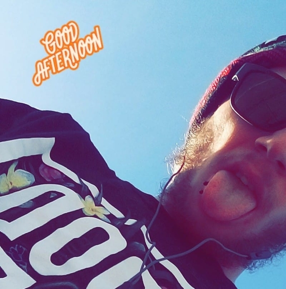 Profile Picture of Randon Henkel (@randonhenkel) on Poshmark