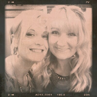 Jenna Llewellyn - Twitter Profile Picture of Jenna Llewellyn (@JenLlew) on Twitter