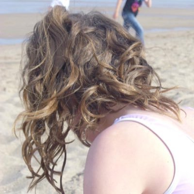 Eloise Elliott - Twitter Profile Picture of Eloise Elliott (@El_Maeve) on Twitter