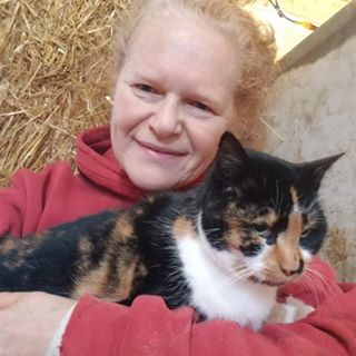 Profile Picture of Anne Manderfeld (@anne.manderfeld) on Facebook