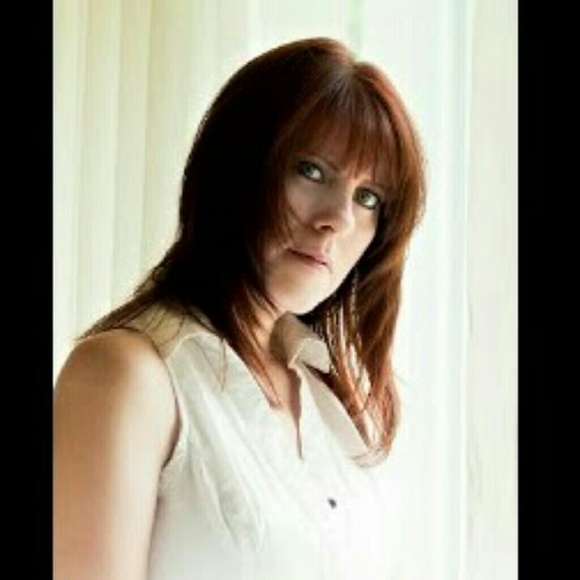 Profile Picture of Christy Spero (@cecns2) on Poshmark