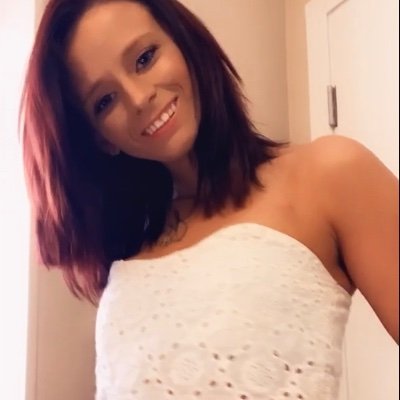 Profile Picture of Ashley Nichole Abbott (@AshleyNicholeA7) on Twitter