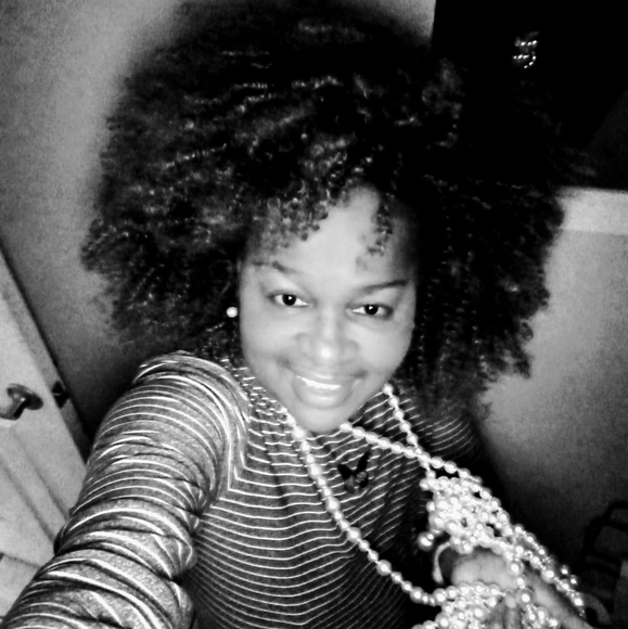 Profile Picture of Beverly Kindell (@slaterjb86) on Poshmark