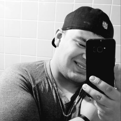 Profile Picture of Mitch Moreno (@MitchMoreno8) on Twitter
