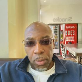 Profile Picture of Author Bacon (@davidbacon103) on Pinterest