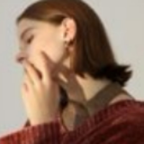 Profile Picture of Claretta David (@claretza138) on Poshmark