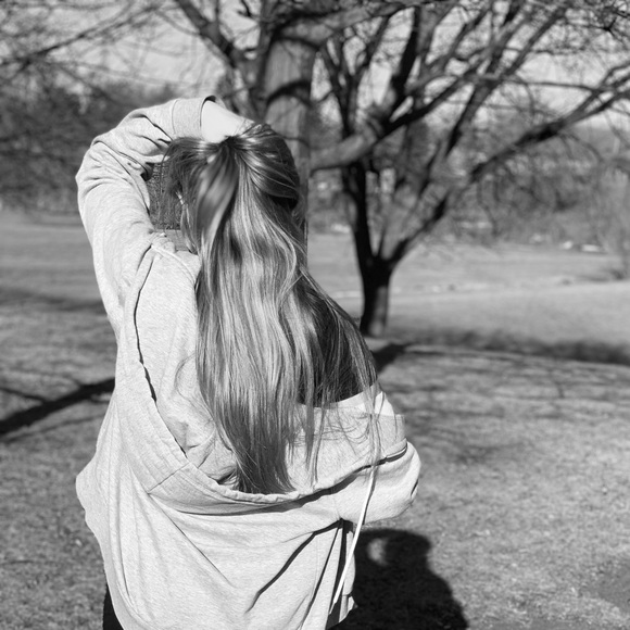 Profile Picture of Iana Marier (@ianamarier) on Poshmark