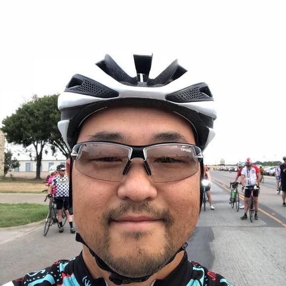 Profile Picture of Matthew Cho (@mattcho77) on Poshmark