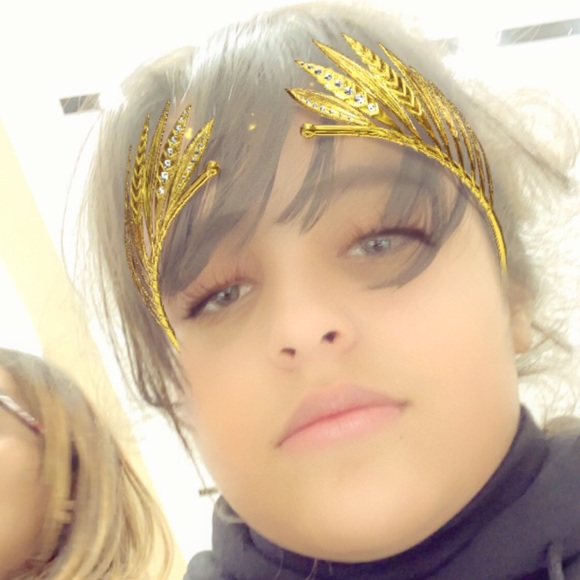 Profile Picture of Dounia Bennane (@douniabennane) on Poshmark