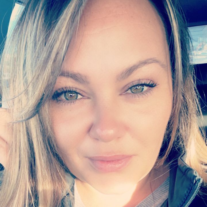 Profile Picture of Mina (@minalewis0) on Tiktok