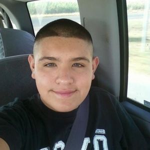 Profile Picture of Gerardo Barron (@musicislife2k12) on Myspace