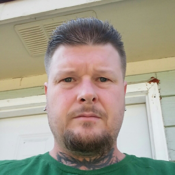 Profile Picture of John Wilburn (@jr1970) on Poshmark