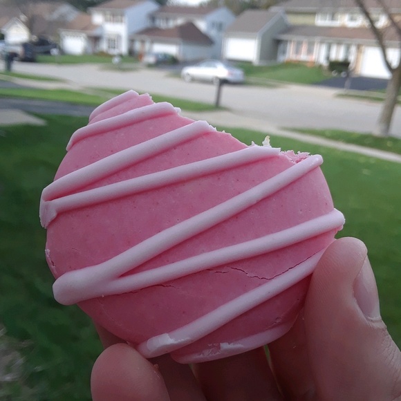 Profile Picture of Leonardo Villanueva (@leo_villaaa) on Poshmark