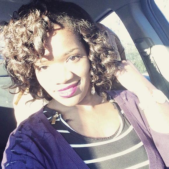 Profile Picture of Rolicia Mckeller (@rolicia1) on Poshmark