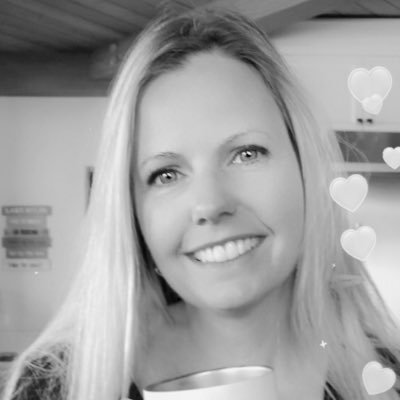 Profile Picture of Tricia Pearson (@ohyahaha) on Twitter