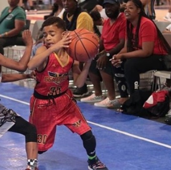 Profile Picture of Wali Muhammad (@donworyboutit) on Poshmark