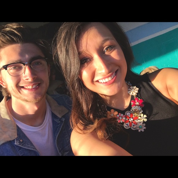 Profile Picture of Amanda Bjornson (@abjornson) on Poshmark
