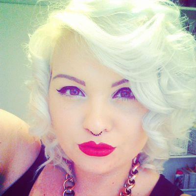 Profile Picture of FRESHERthanCUTGRASS (@rubytinsley) on Twitter